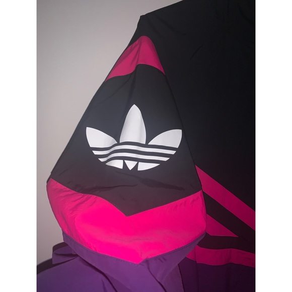 Adidas Sweater - Picture 3 of 4